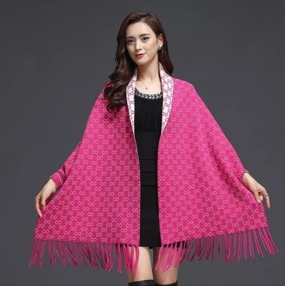 Stylish Cozy Kimono cashmere/Pashmina with mini hand - Picture 5 of 6